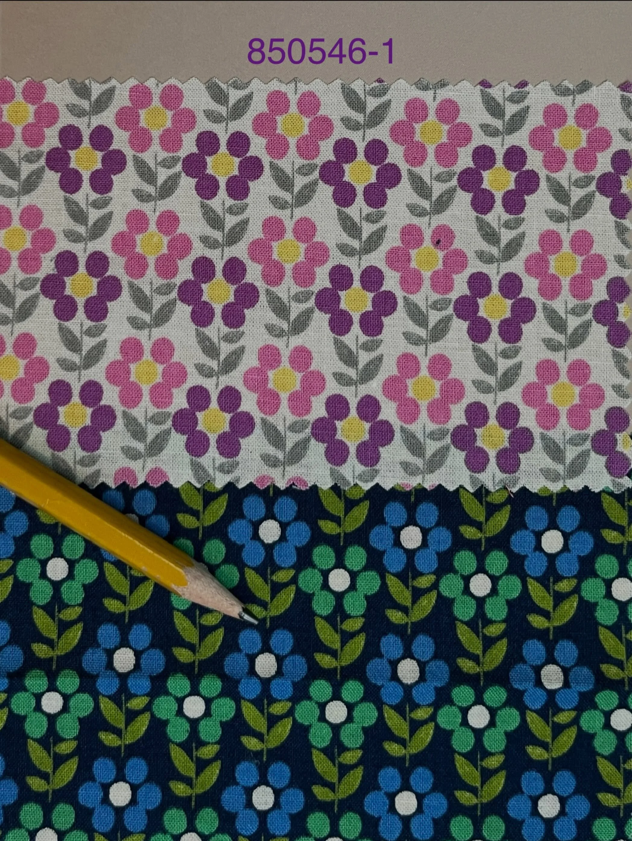 Small floral, but still with that Scandi vibe. Soft cotton shirting from Sevenberry. Ships from our California warehouse.
&bull;
&bull;
#orimonoimportsscandi #orimonoimportsflorals #sevenberryfabrics #orimonoimportsquiltingcottons