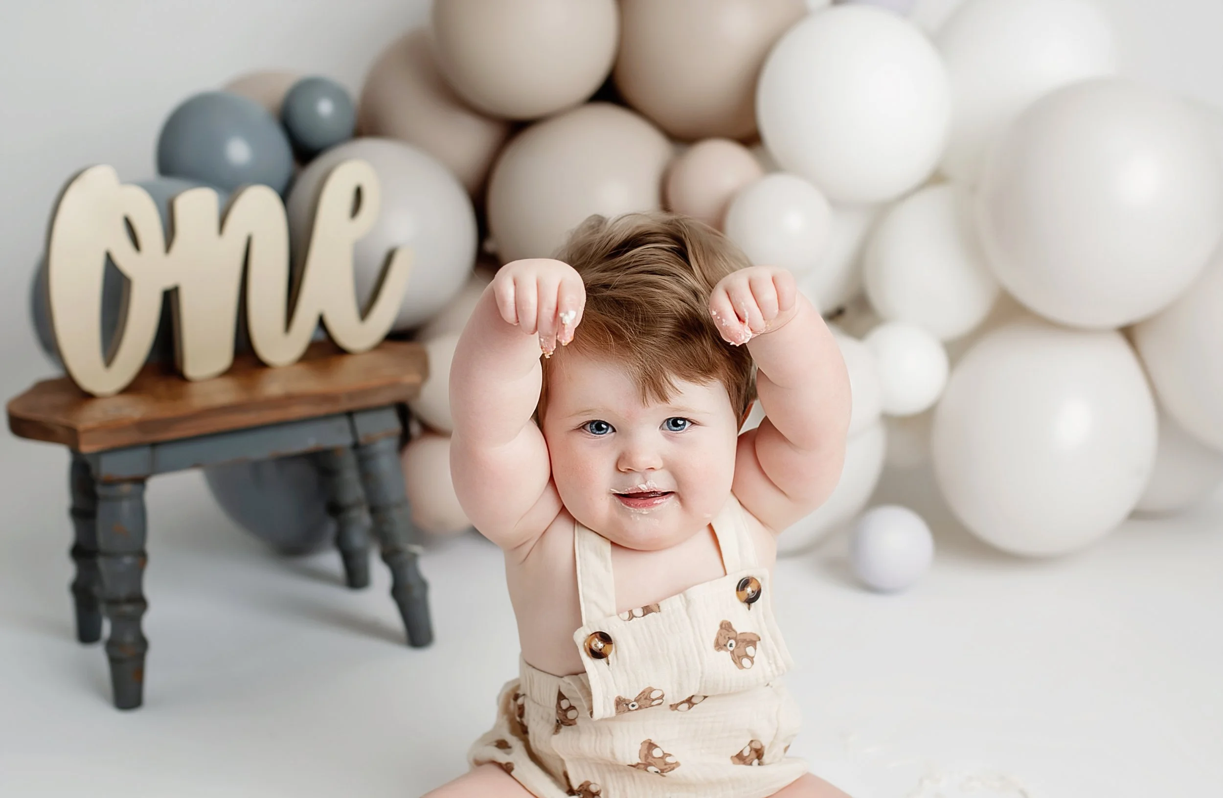 birthday photos for cake smash in syracuse ny