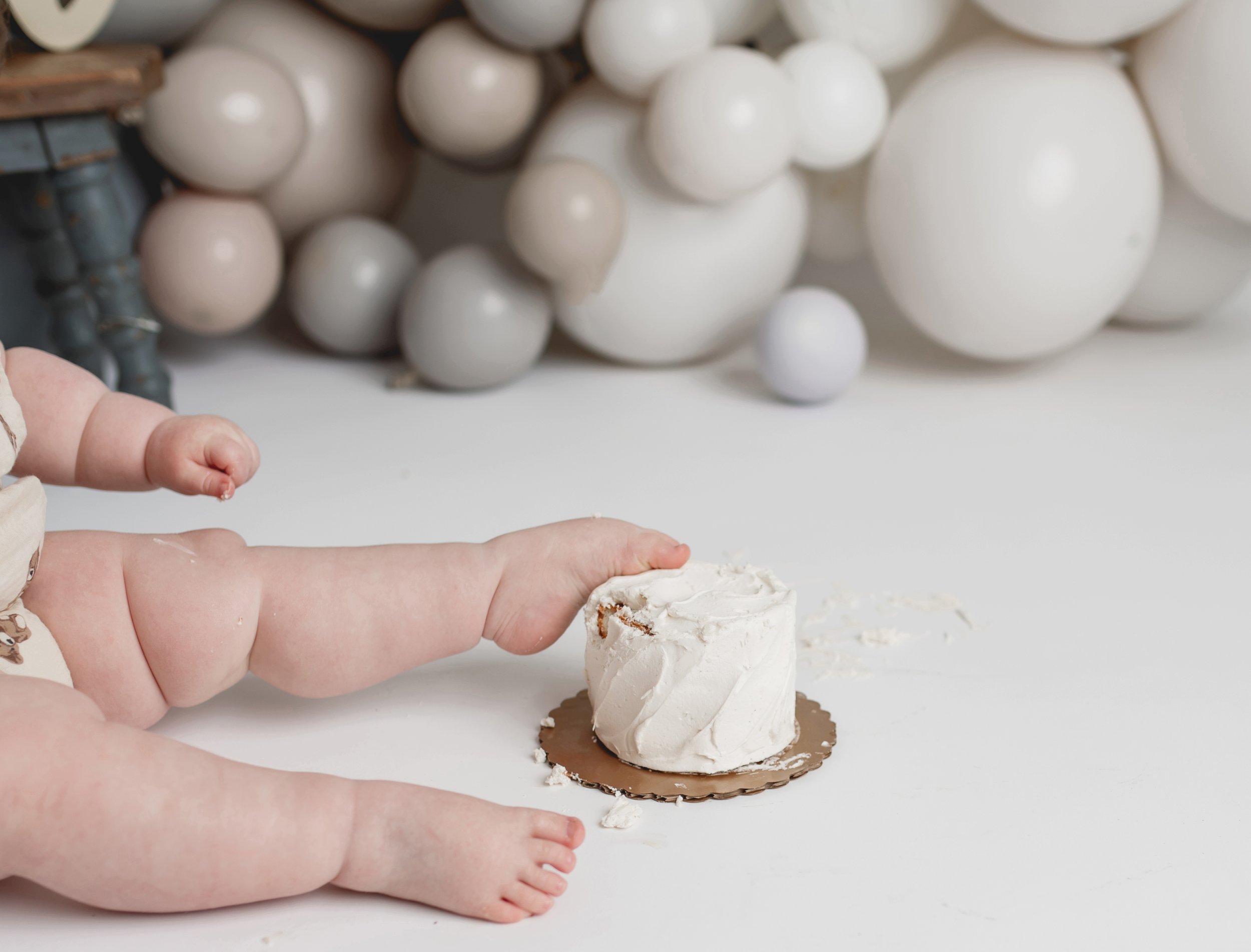 cake smash in syracuse ny studio