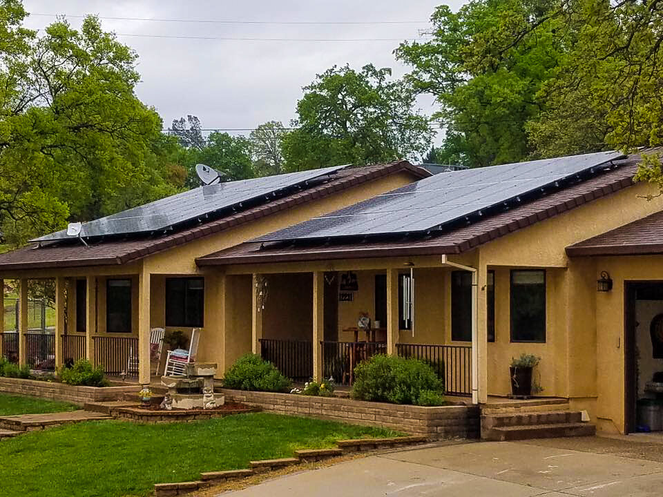 Halcyon Solar Construction Panel Instalation Northern California-22.jpg