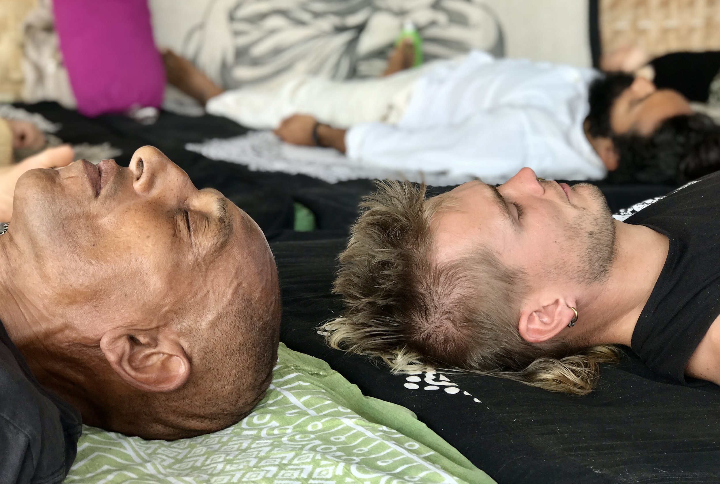 mens-work-breathwork-meditation-somatic-training-groups-certified-london-goa-taiwan-china-belgium