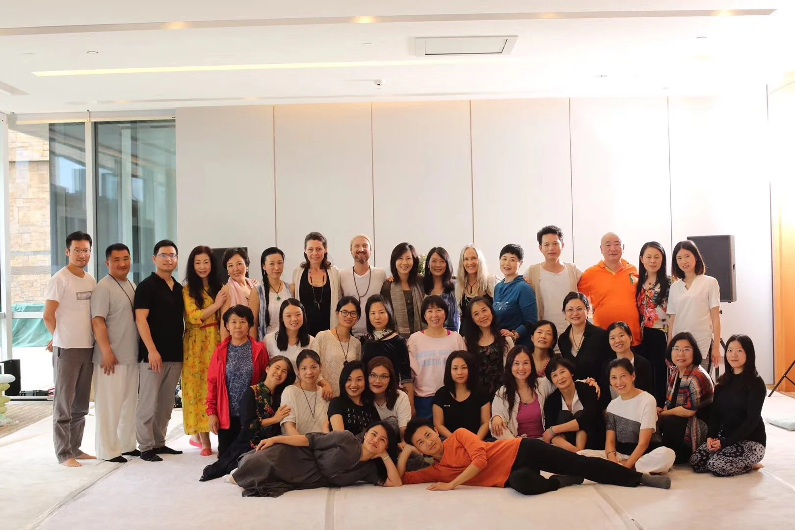 trauma-informed-breathwork-combined-with-somatic-and-embodiment-coaching-certified-facilitator-usa-australia-asia-england-europe