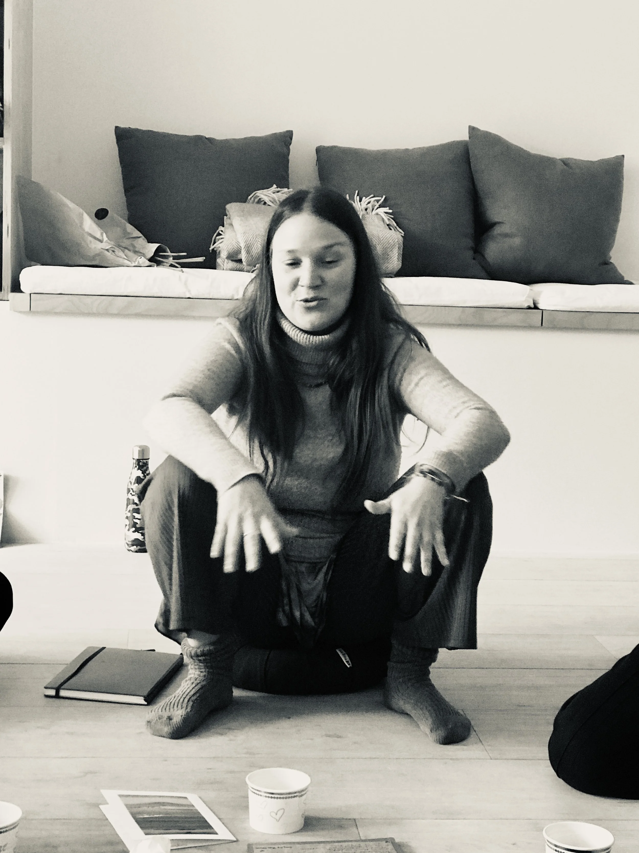 Confidential-1:1-breathwork-session-for-actors- managing-performance-stress-uk-emotional-regulation-discreet-support-bespoke-clarit-performance-nda
