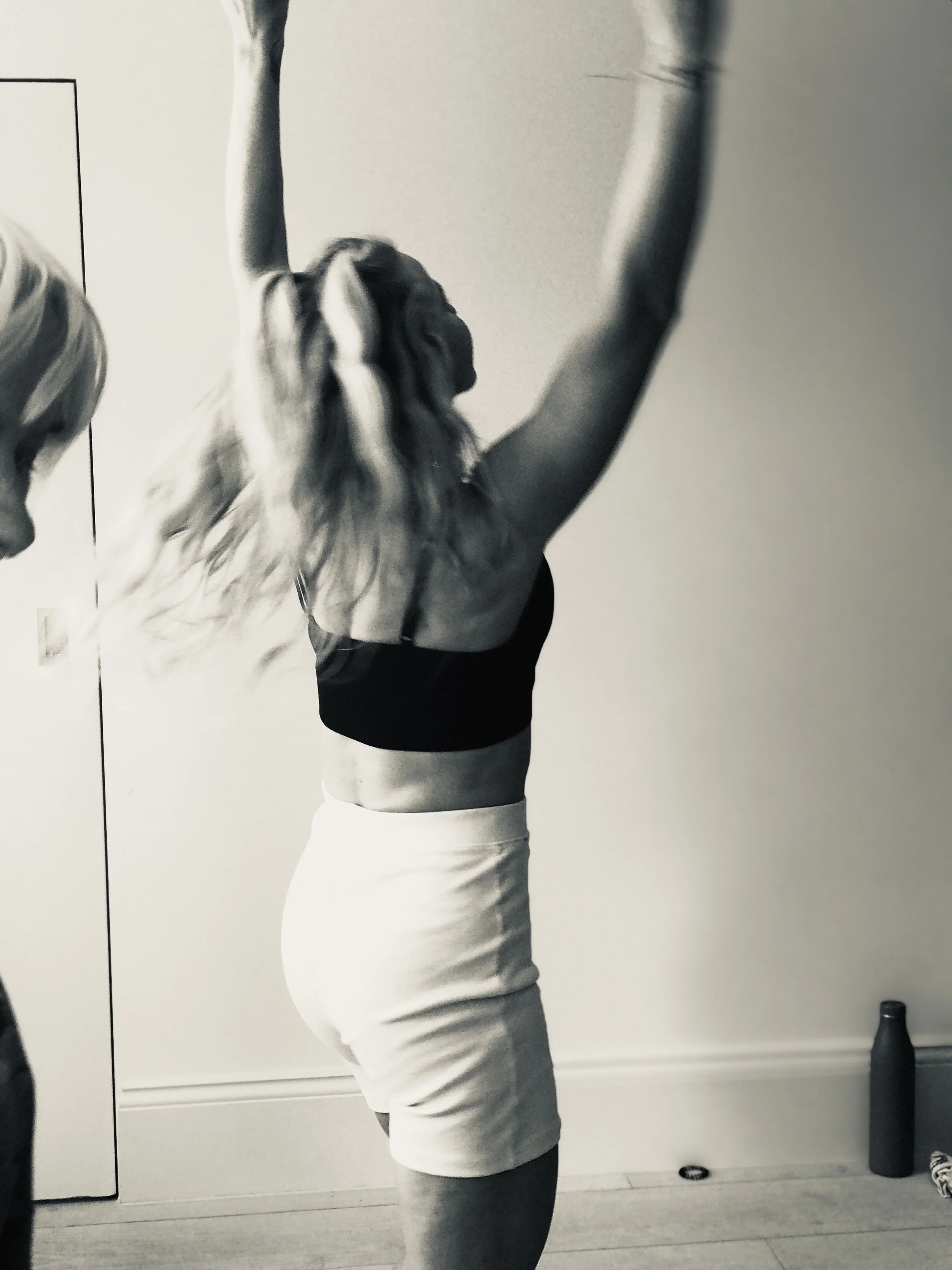 Confidential-1:1-breathwork-session-for-actors- managing-performance-stress-uk-emotional-regulation-discreet-support-bespoke-clarit-performance-nda