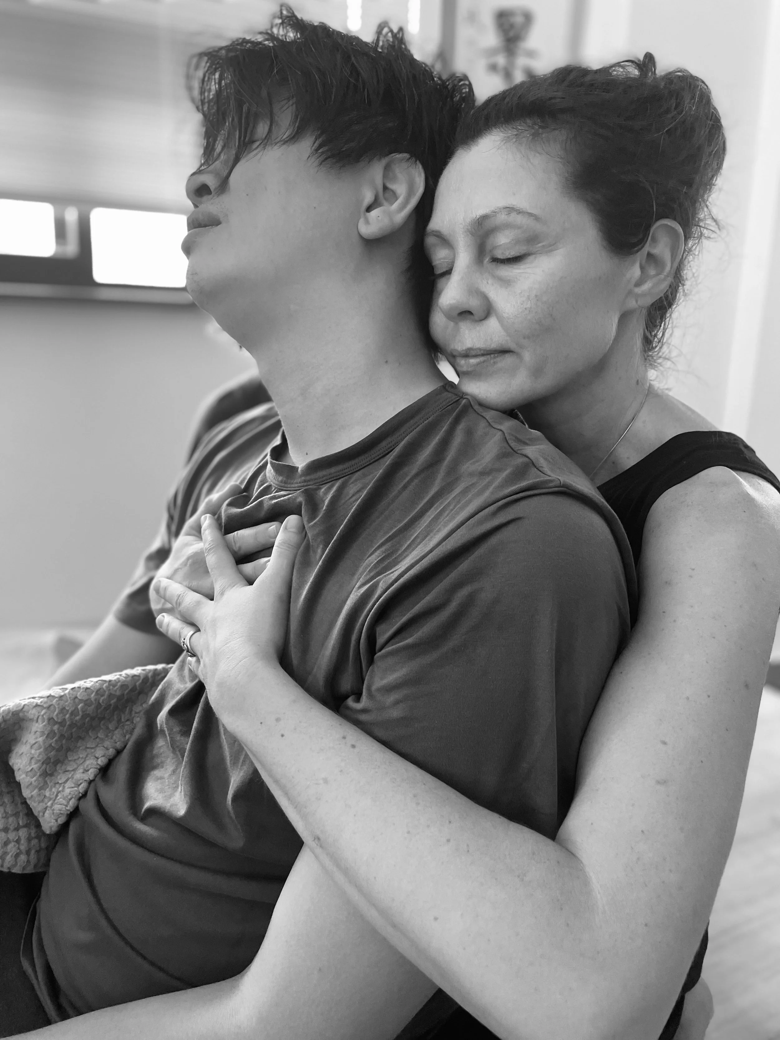 trauma-informed-breathwork-combined-with-somatic-and-embodiment-coaching-certified-facilitator-tailand-taiwan-china-india