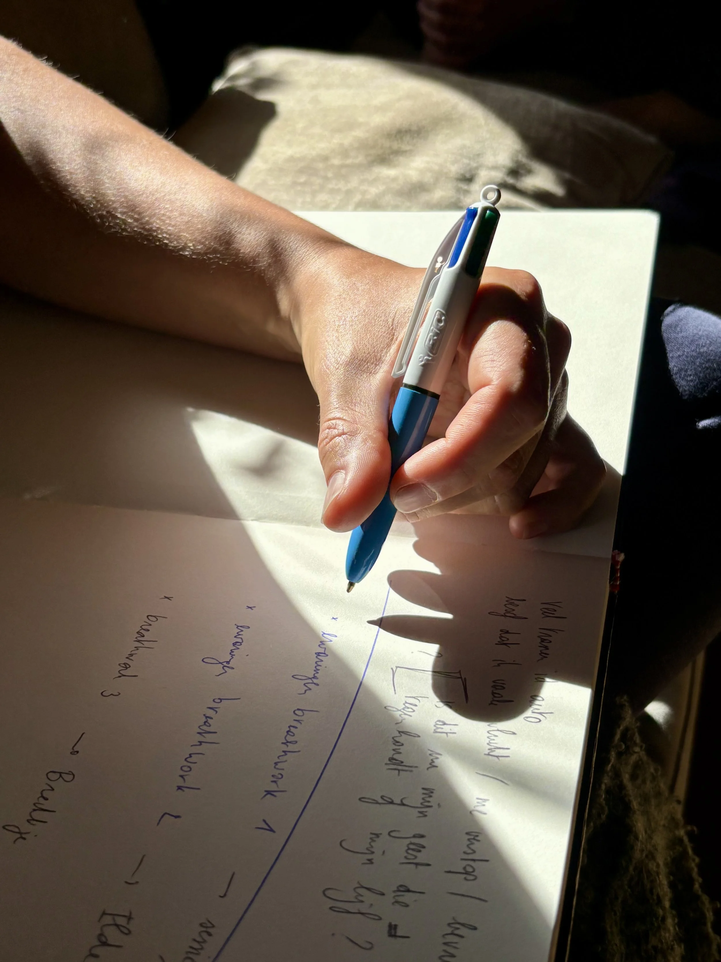 breathwork-training-facilitator-uk-somatic-trauma-informed-comprehensive-in-person-on-line