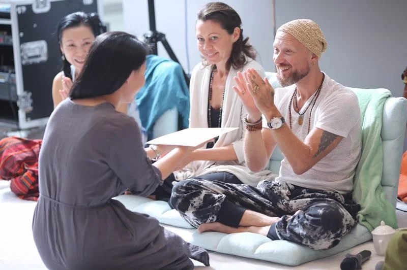 trauma-informed-breathwork-combined-with-somatic-and-embodiment-coaching-certified-facilitator-belgium-spain-france-italy-germany