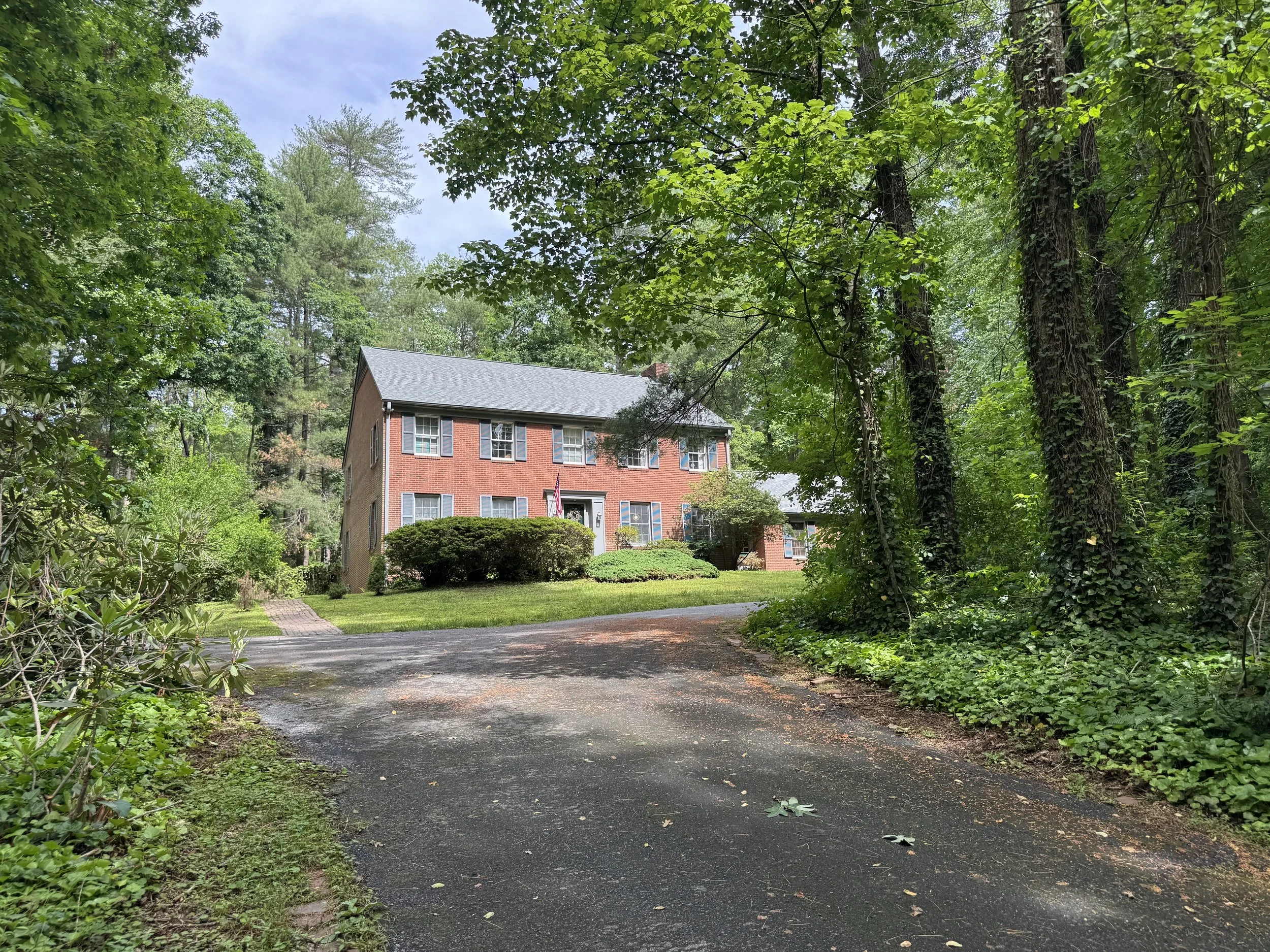 The "Bunny House" Hendersonville NC Artist's Estate Sale Filled with Art, Antiques, Furniture, Etc