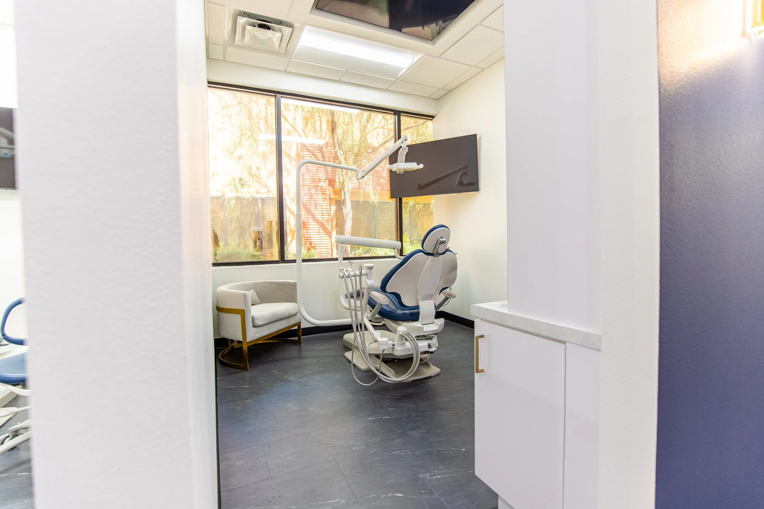 office hdr-4.jpg