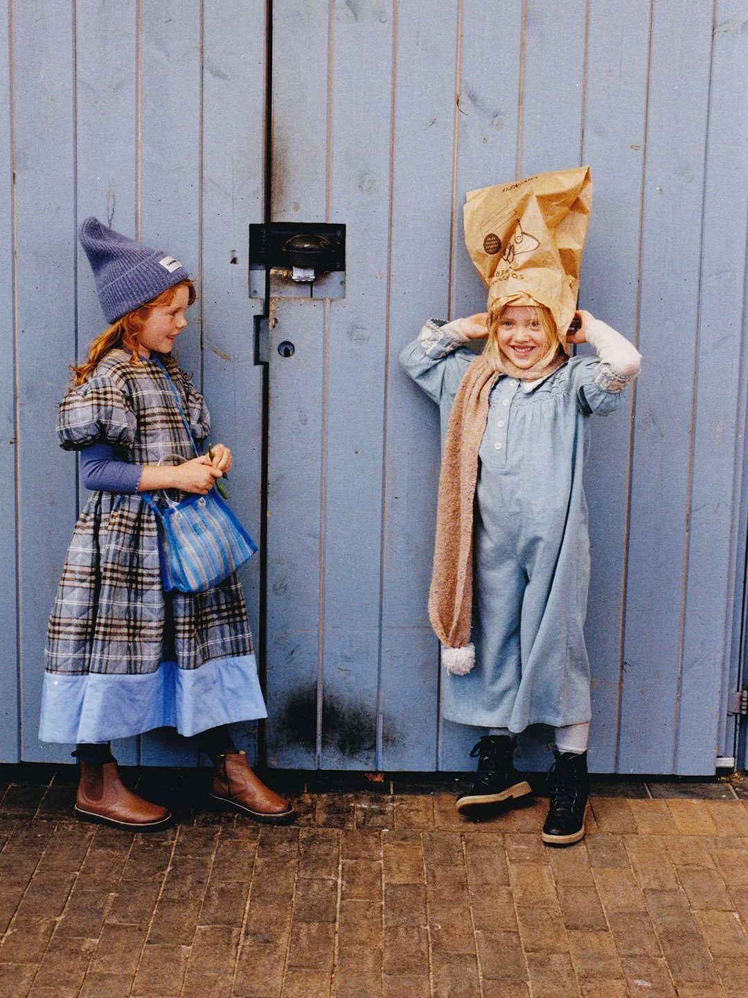 NO NEED TO RUSH THE MAGIC 
A slow fashion story for issue 15 of 
The incredible @scimparello_magazine 
#photo @emmawrightphotography 
#styling @hollymoluluo_stylist 
#models Edie @rayandrobin 
Ivy @bruceandbrown 
#handprints made at @comethroughlab