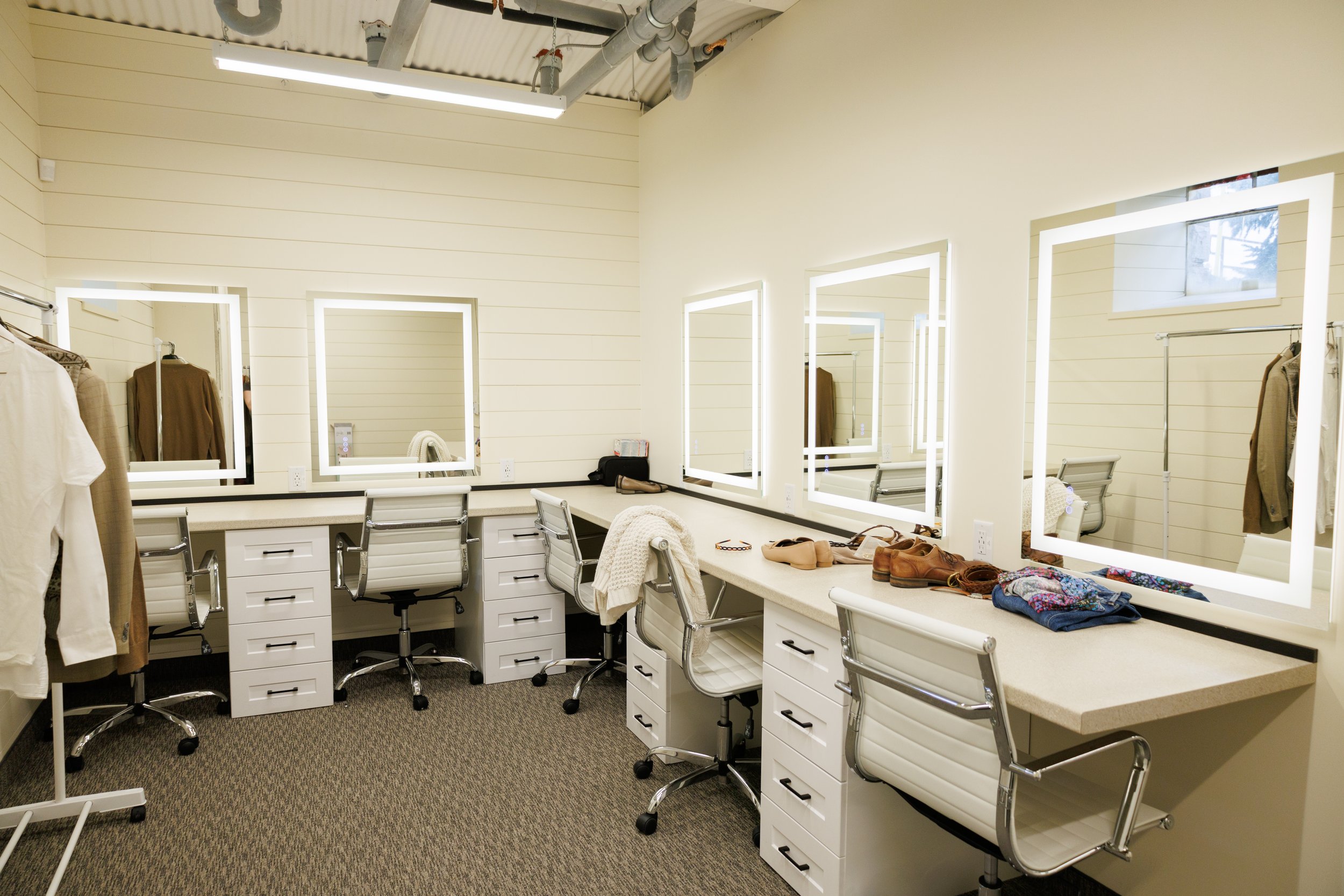 8. AFTER Dressing Room 1 Here-For-Now-Theatre-24-St.-Andrew-St-Photocredit-Siobhan-O'Malley-22.jpg