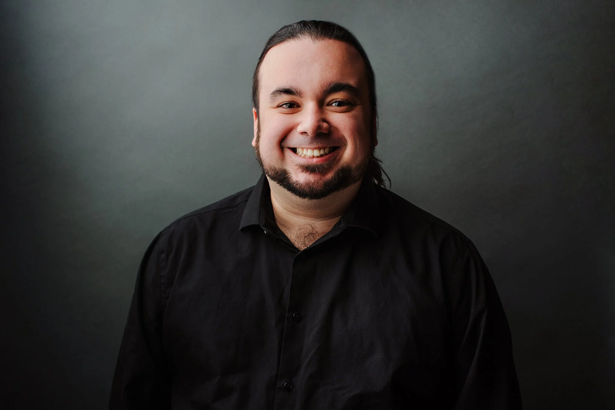 LUSCOMBE, Jonah headshot.JPEG