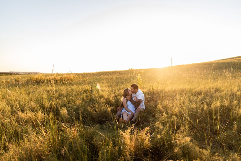 Couple session in North Idaho meadow | Maria Hardman Photography-73.jpg