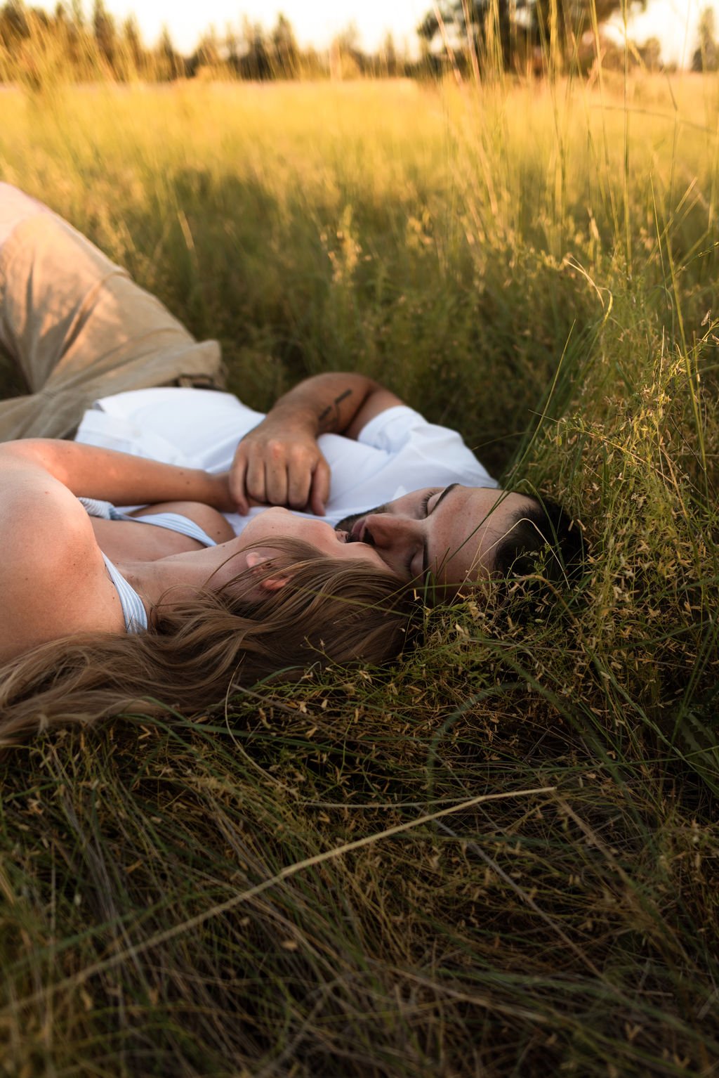 Couple session in North Idaho meadow | Maria Hardman Photography-80.jpg