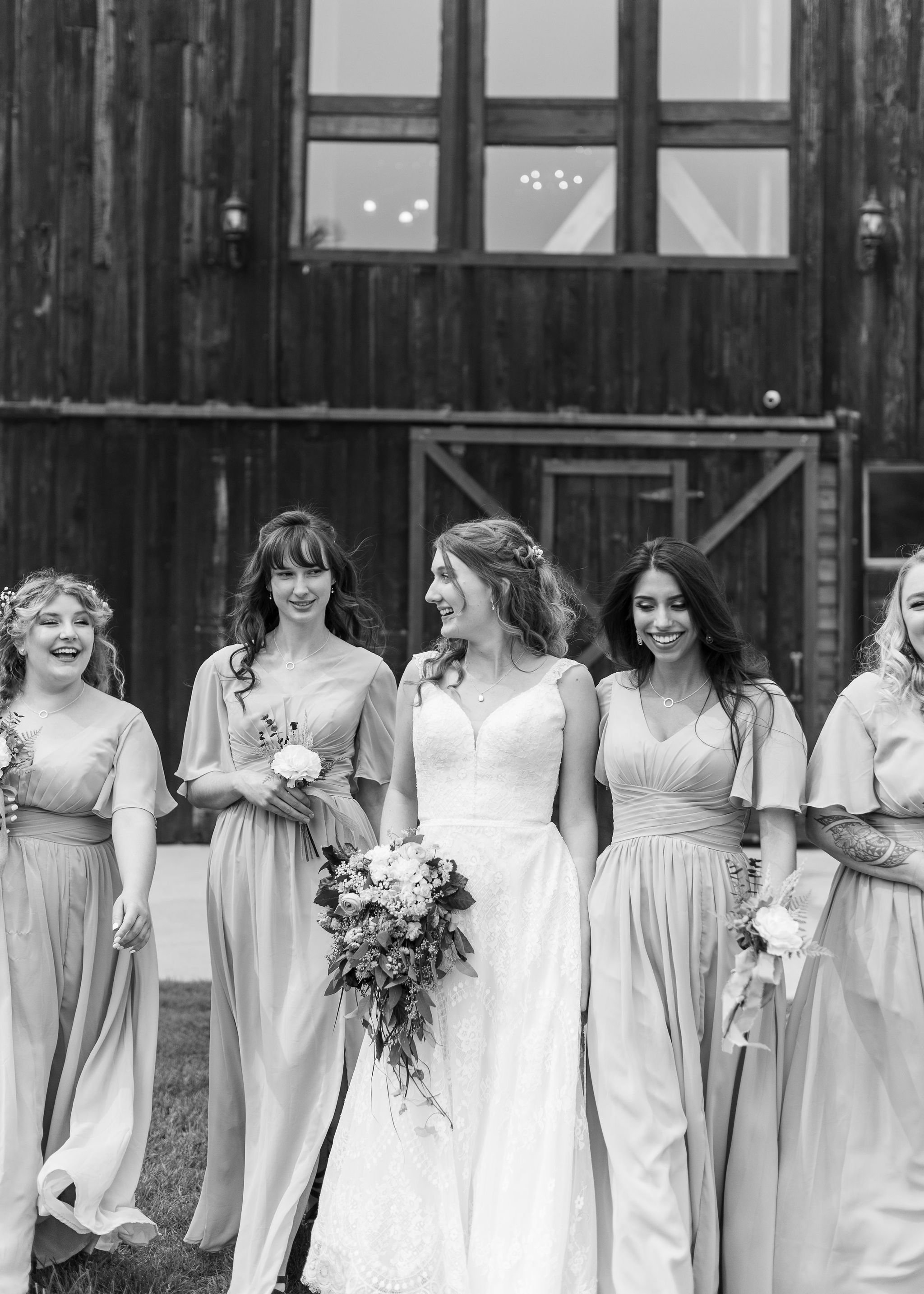 Sandpoint-Idaho-Barn-Wedding-256.jpg