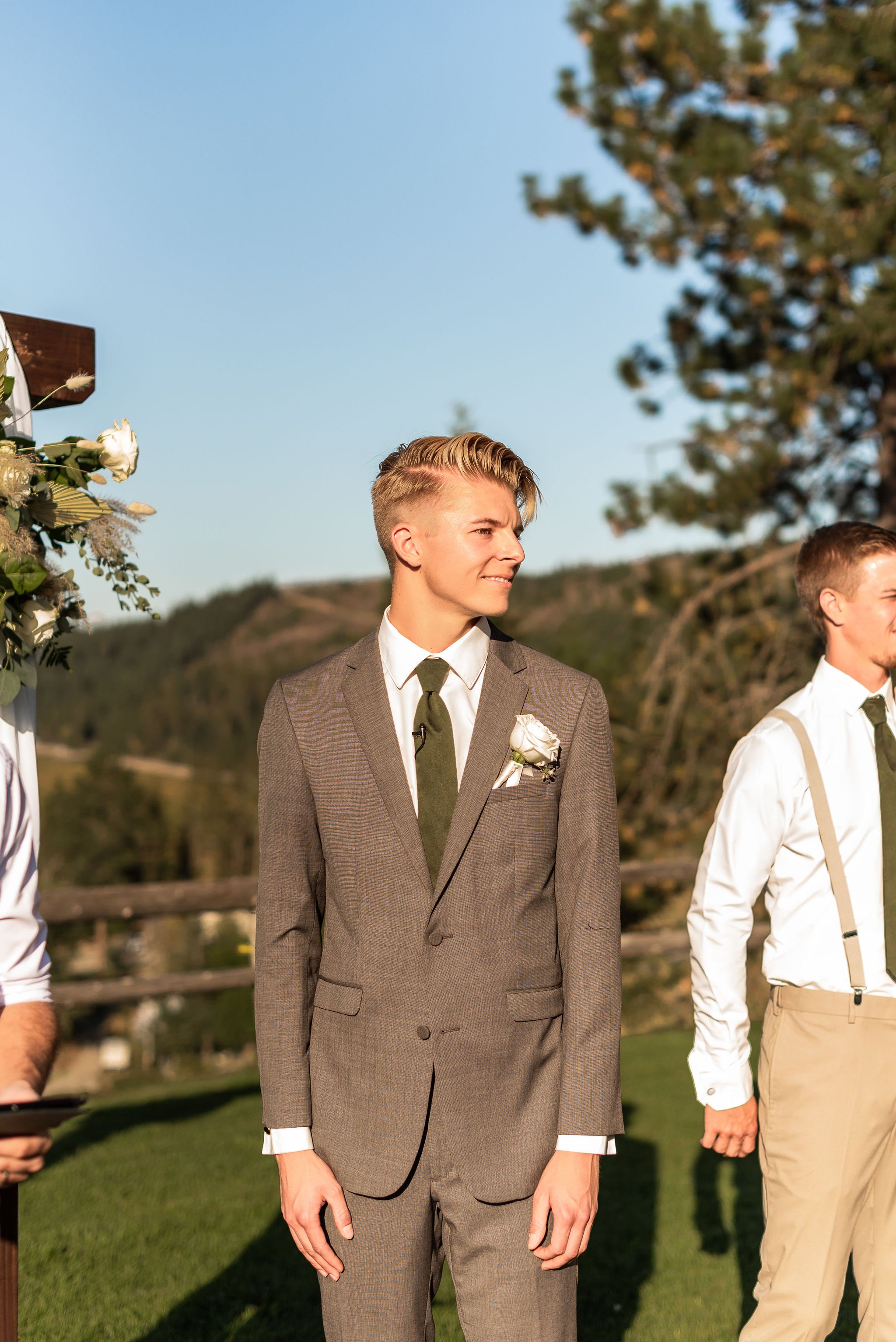 Timeless-Fall-Idaho-Wedding-273.jpg