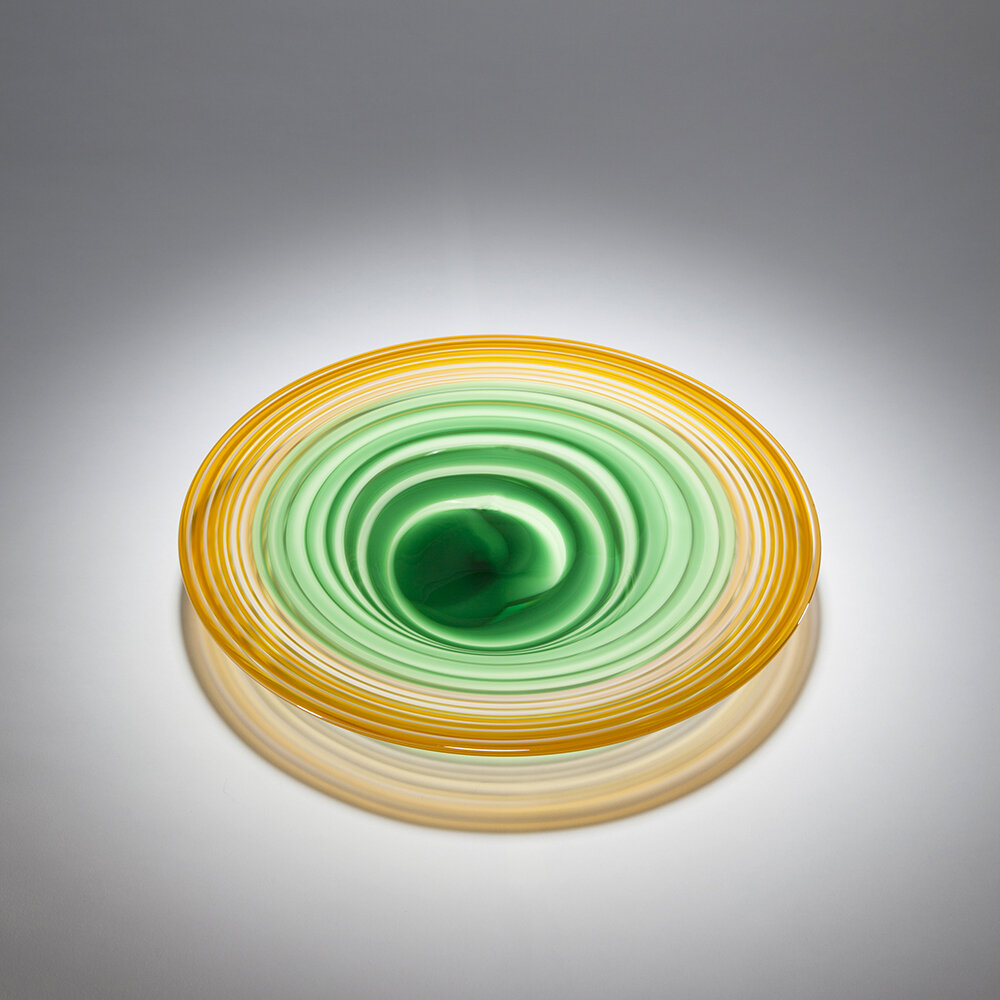 Centrifugal-Platter-Gold-Emerald-30cmW-x-4cmH-390.jpg