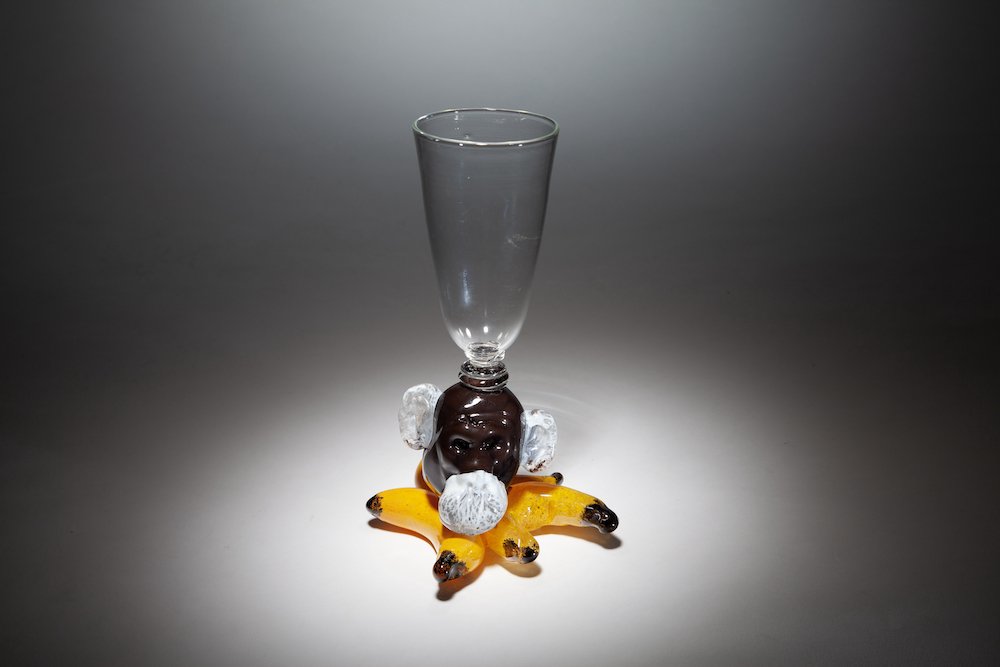 gordon-studio-glass-glassart-glassblowing-kingscup23-banana-face.jpg