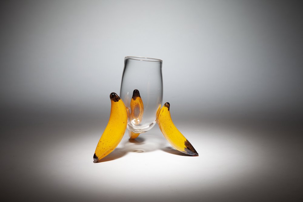 gordon-studio-glass-glassart-glassblowing-kingscup23-banana.jpg