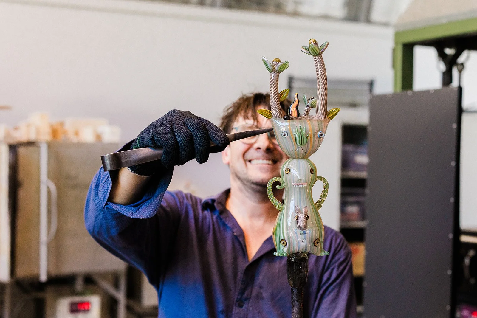 Lachy-Scallion-AUSGLASS-GORDON-STudio-glassblowers10.jpg