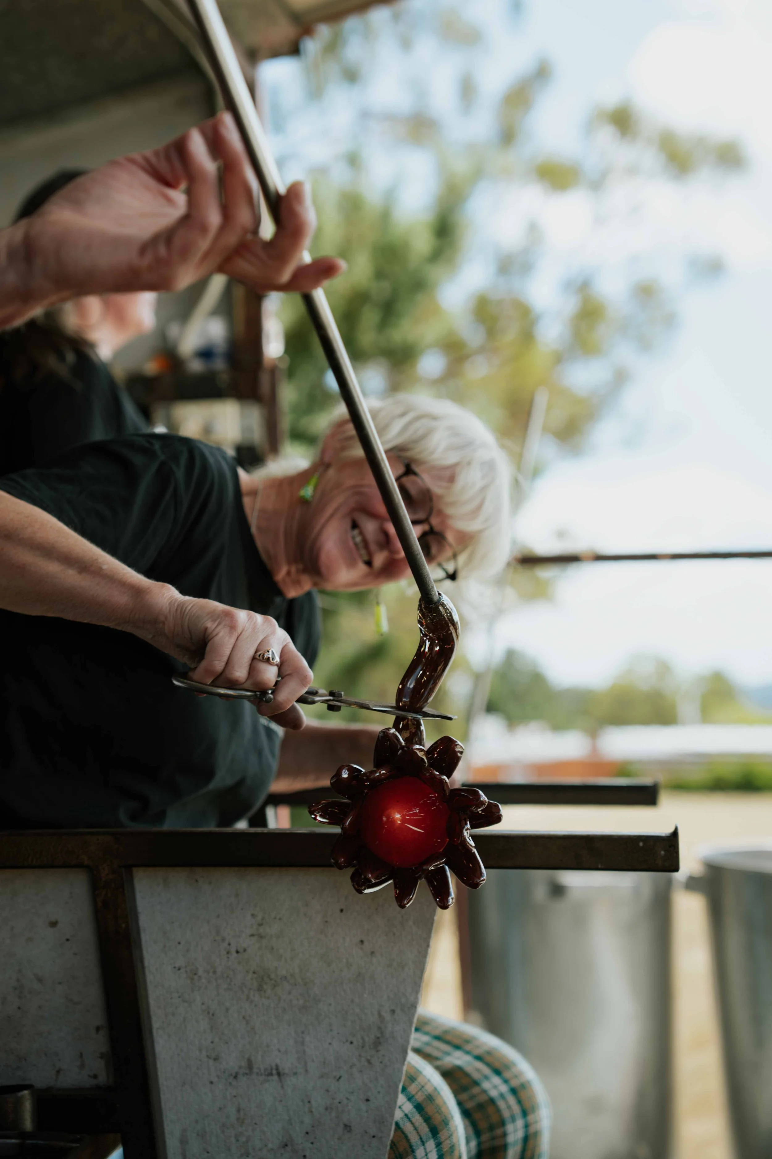 Catherine Feint Ausglass 2025146.jpg