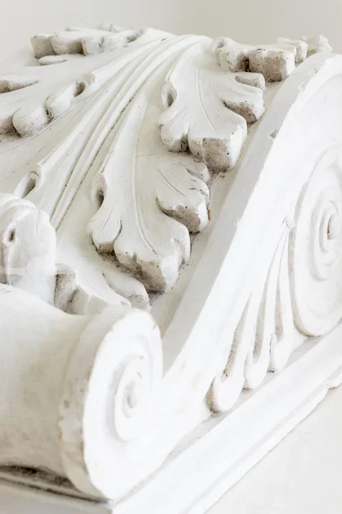 ANTIQUE PAIR OF PLASTER CORBELS