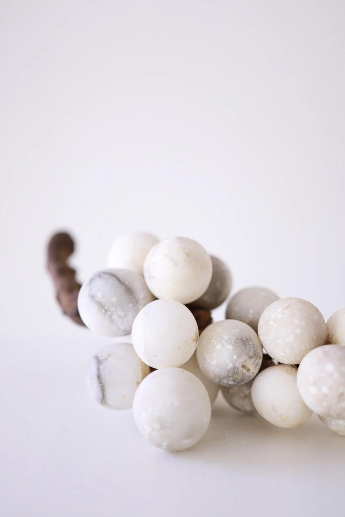 MIDCENTURY XL MARBLE GRAPES