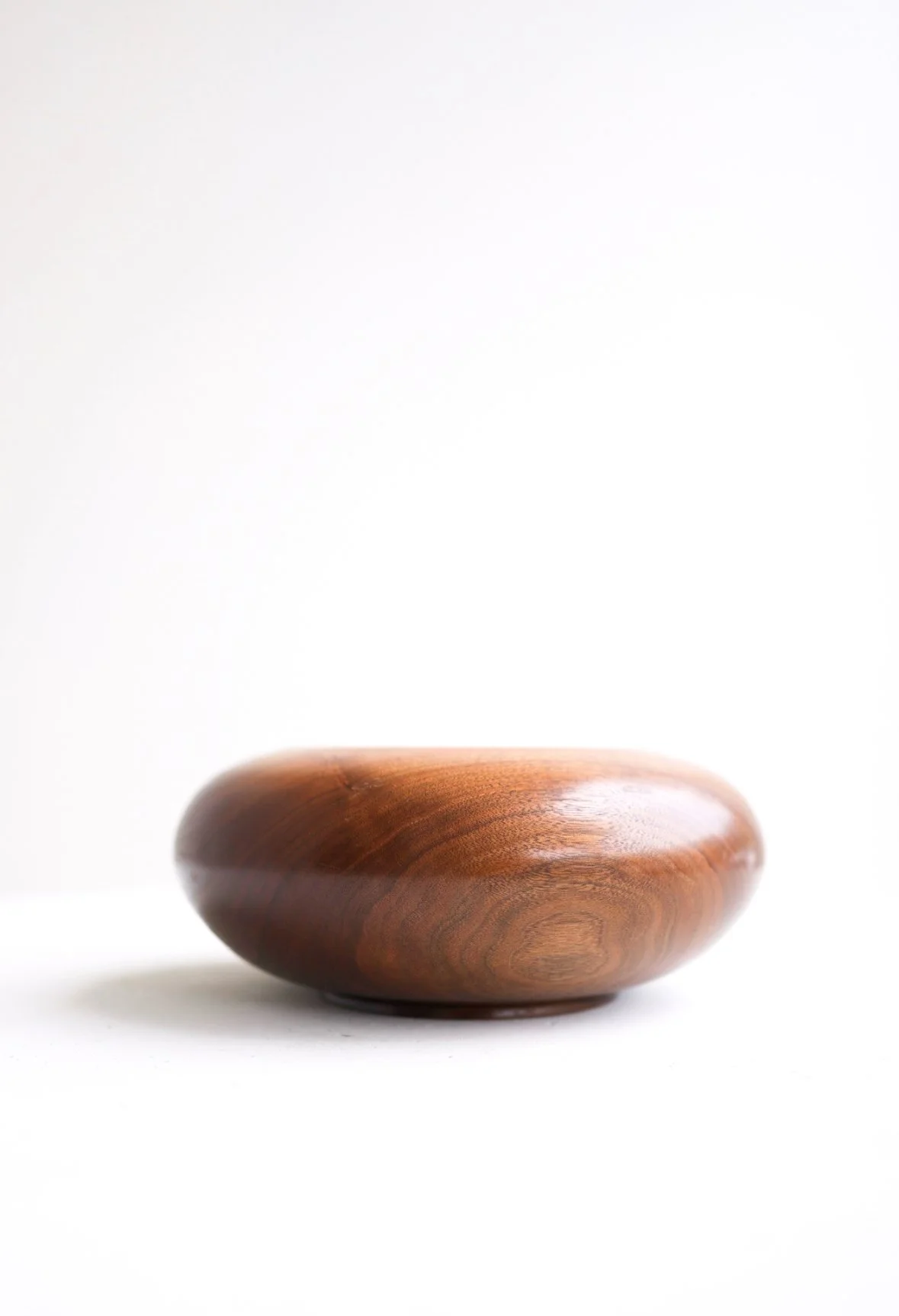 WALNUT WOODEN TURNED BOWL