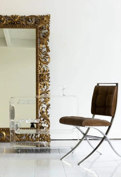 ANTIQUE ITALIAN GILT MIRROR