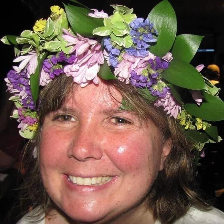 beth usher.jpg