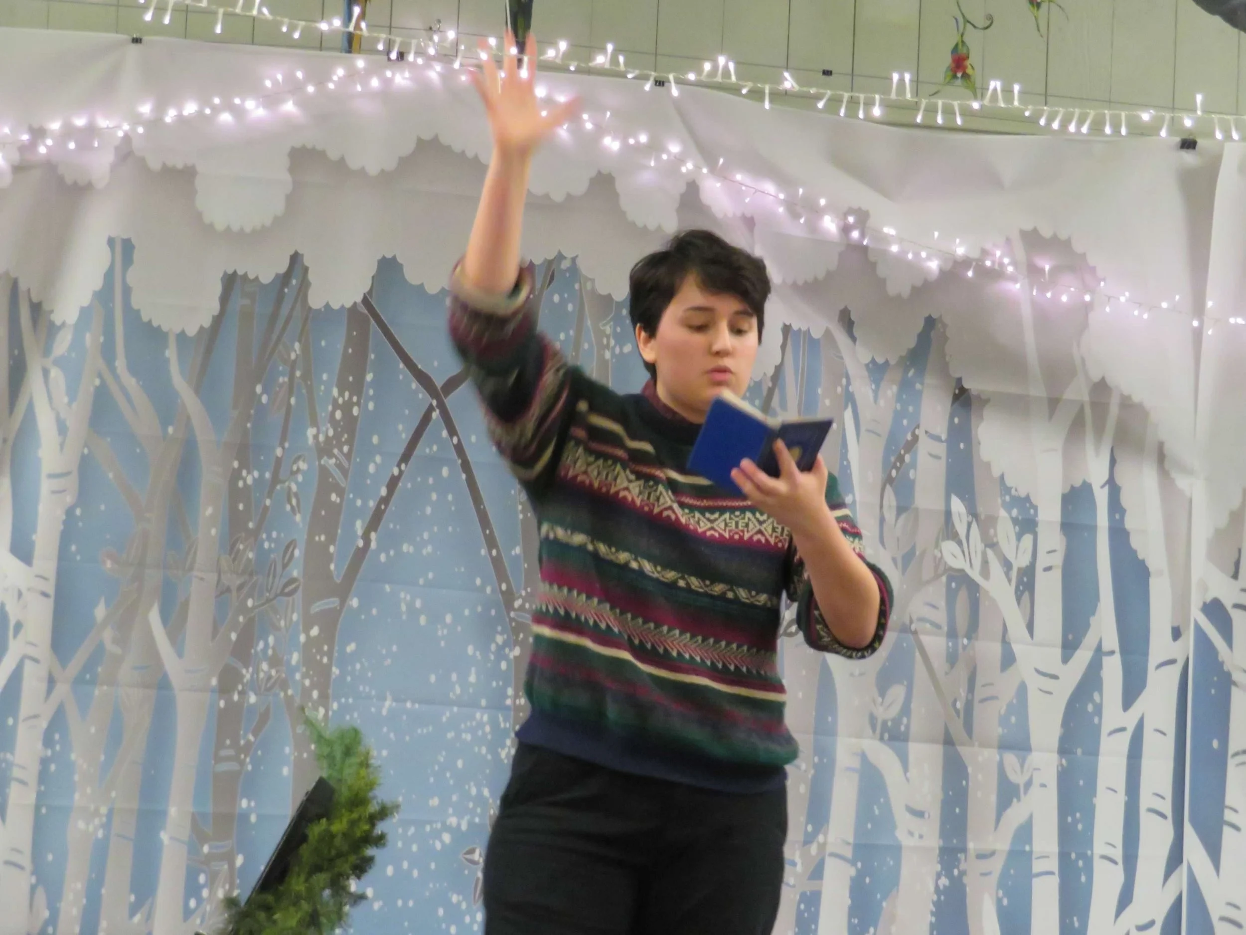Cassian Grove recites.