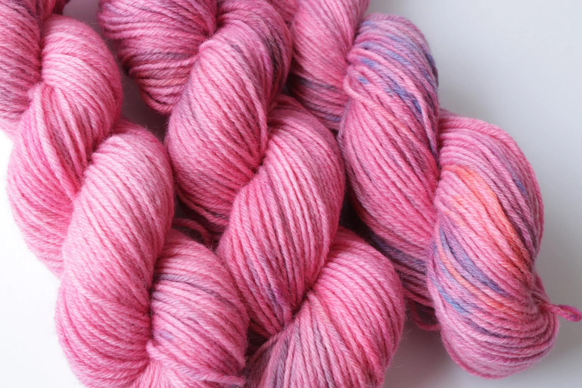 A8403767-5171-4AC8-8873-5FAEE6712021