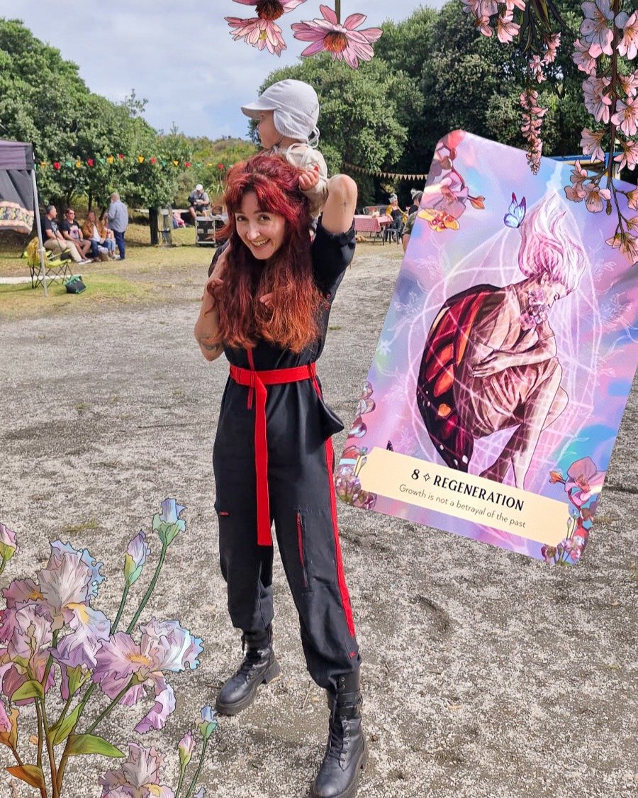 🌸 Card of the week 🌻 Regeneration - FRIENDSHIP ORACLE 

Coming up to Lew's first birthday, it's been a huge year of growth. I fought it for a long time - I HATE being told how I'll feel or what i'll choose to do, and being told constantly that moth
