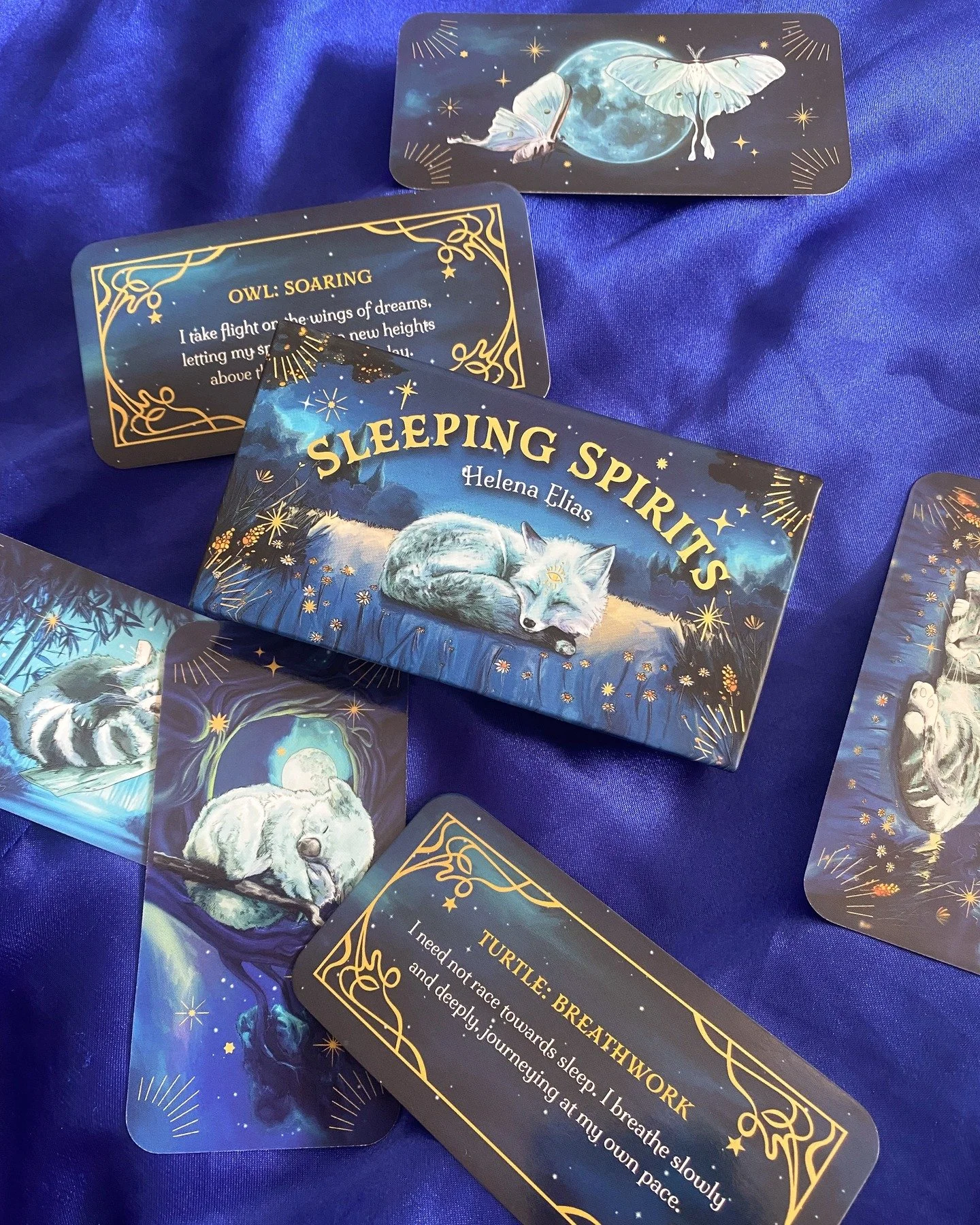 How cute did these mini cards turn out?! I'm going to start painting the little sleeping spirits around Lew's room in a desperate attempt to make him sleep better. 🌛
All logical, scientific and socially suggested methods have been tried to no avail.