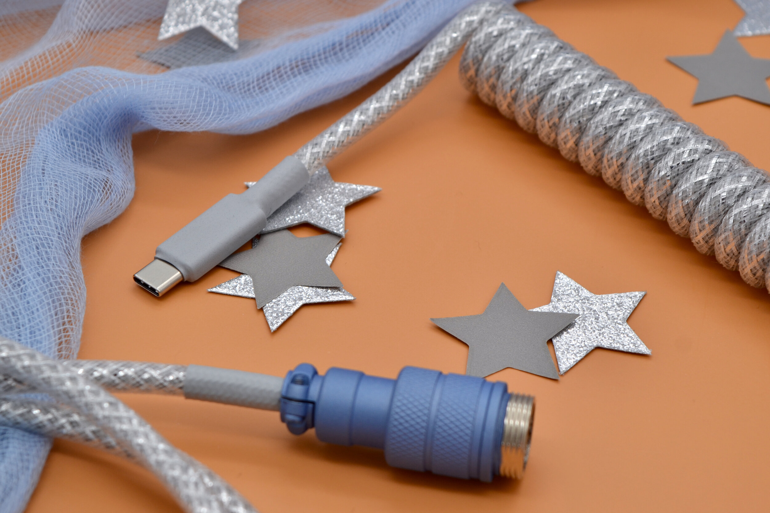usb-c to usb-a / polar blue aviator connector