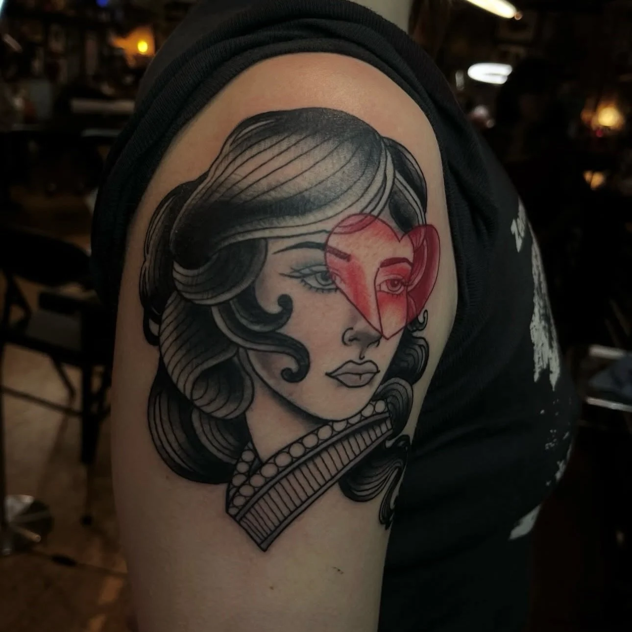 Last head tattooed by @kimberteatro picked from some of her flash. 

Schedule with Kimber by texting the number in her bio