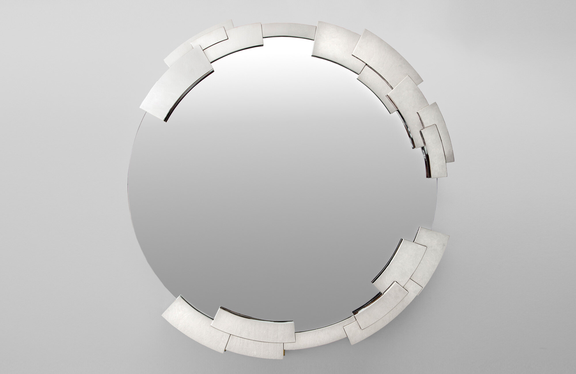 cuspid-mirror-round-01.jpg