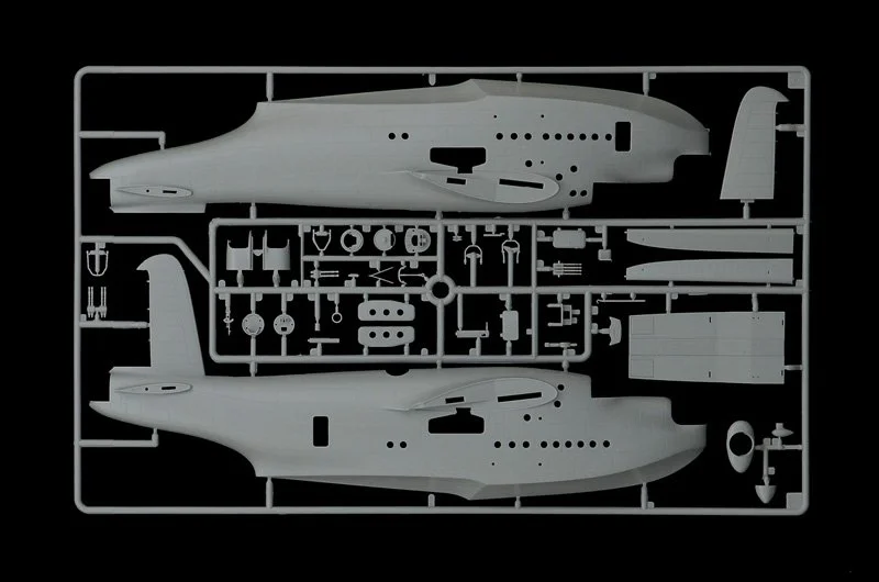 1352_sprue2-42,4 x 25,7 cm.jpg
