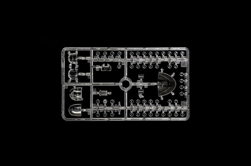 1352_sprue5-15,8 x 8,9 cm.jpg