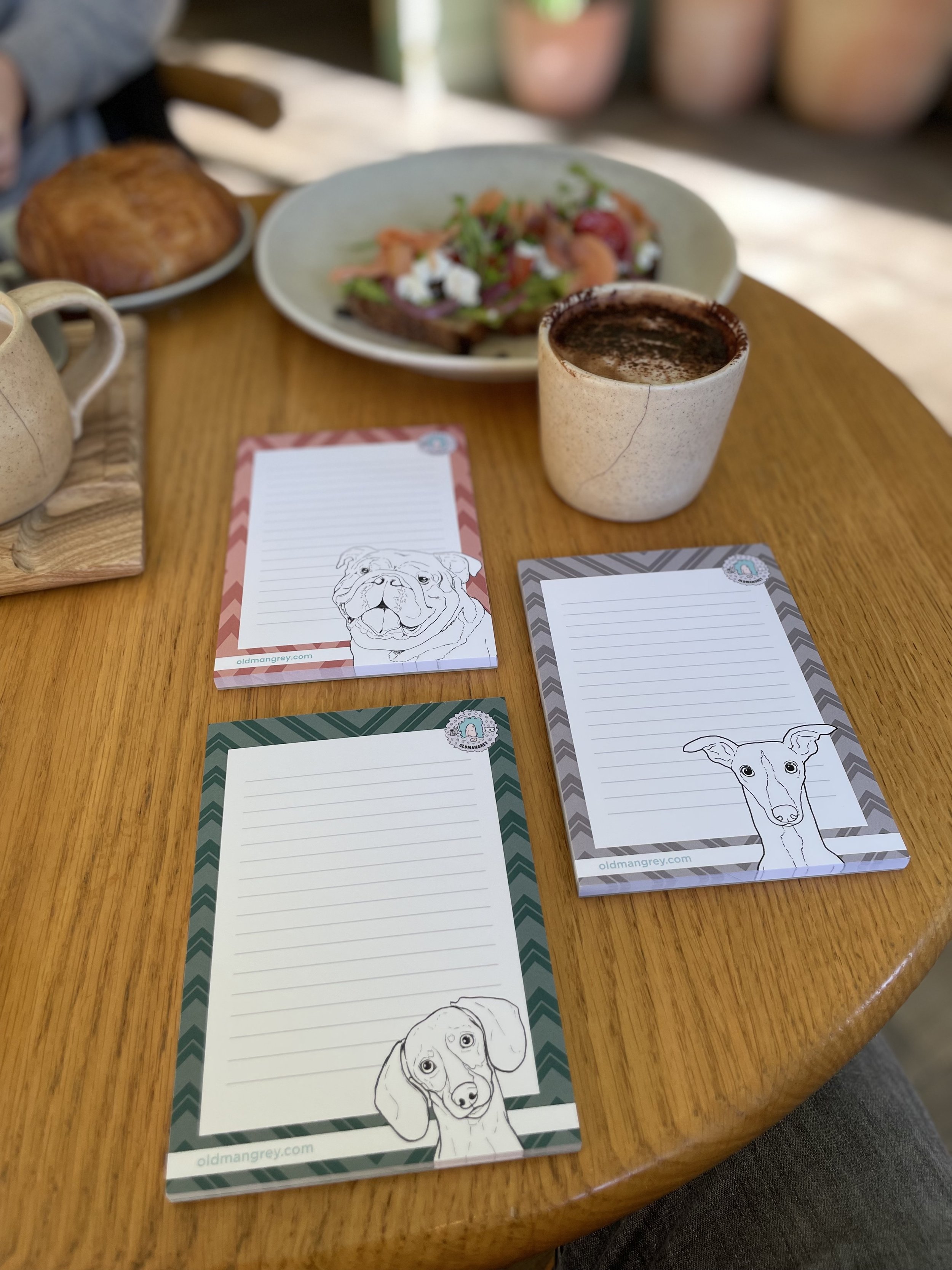 2. Dog memo pads multi image_Bulldog, Mini Dach + Whippet_2.jpeg