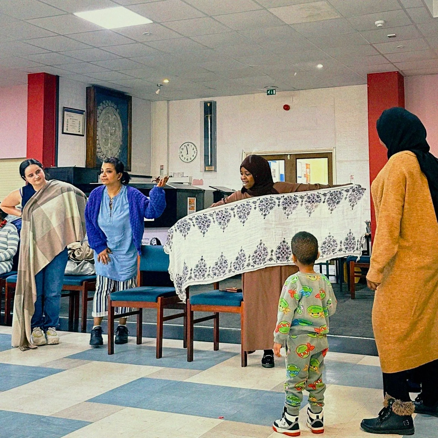 This year at Kuluhenna Drama, the women have chosen to explore fashion👖🥻🧥

Last week we split into groups and spent the session turning our ideas about clothing and style into short performances, with each group bringing a different story to life.