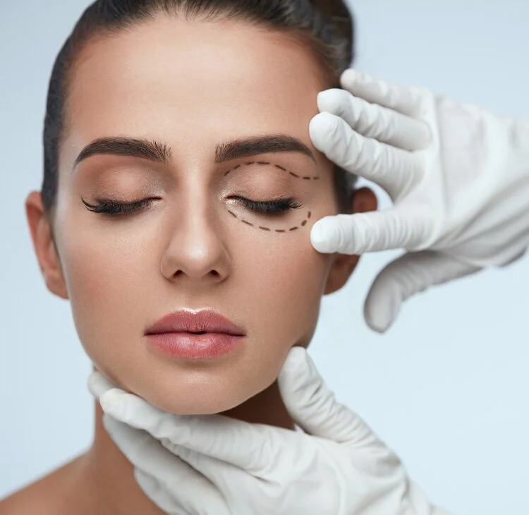 Innoaesthetics+eye+corrector+(3).jpeg