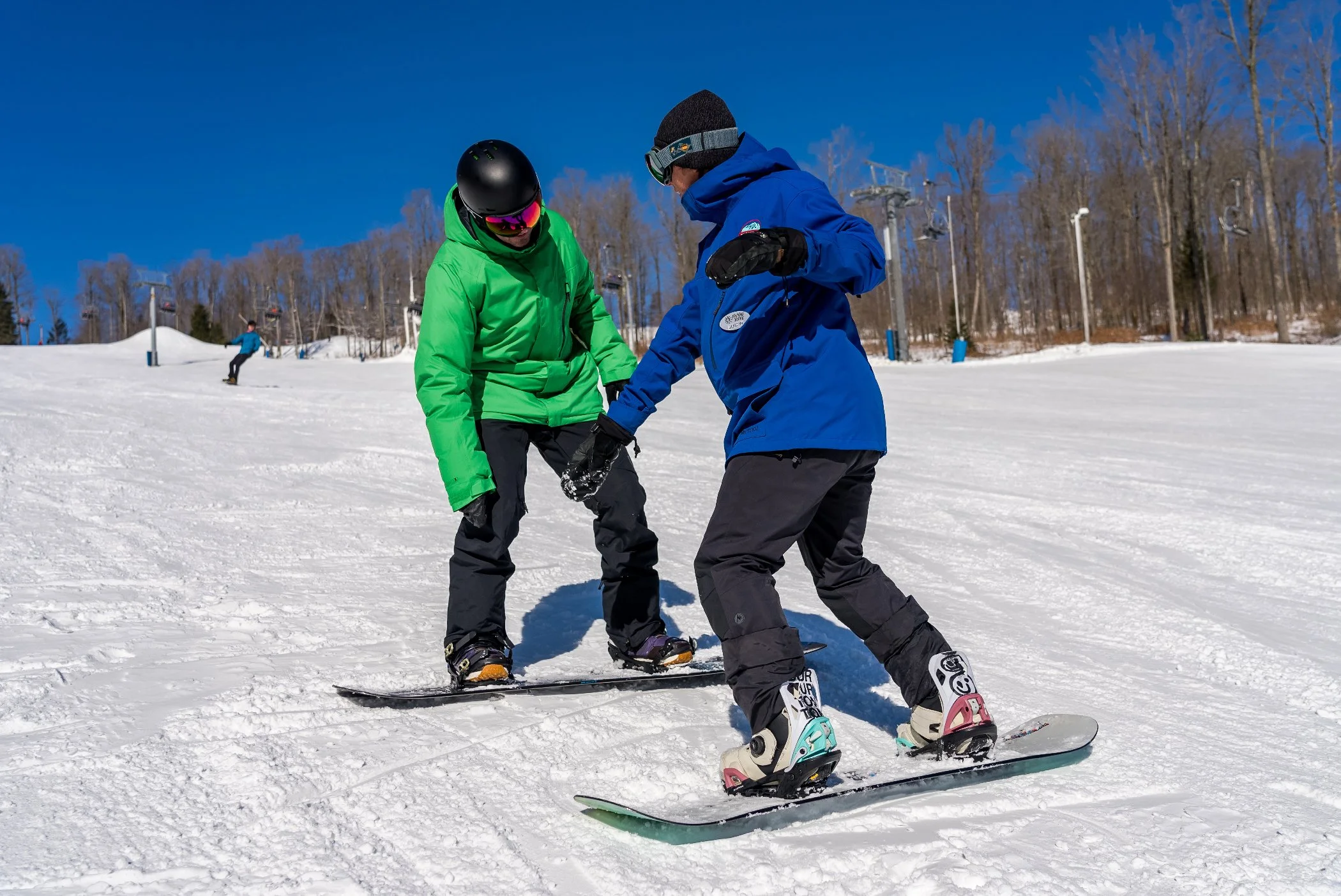 First Turns, Fresh Start: Holiday Valley Invites Beginners to Try Skiing and Snowboarding During Learn a Snowsport Month