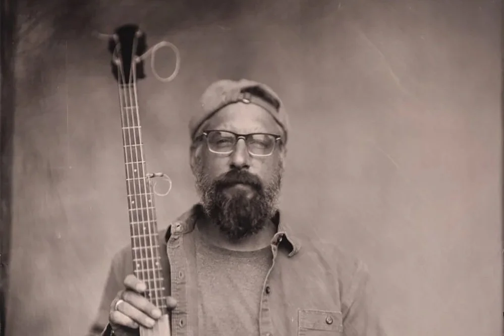 Benny Bleu Brings Traditional Bluegrass to Art’s Cafe October 10