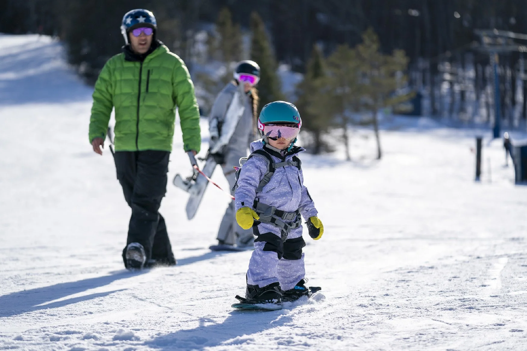 HoliMont: Trial Memberships, Weekday Skiing, and a Season Full of Events