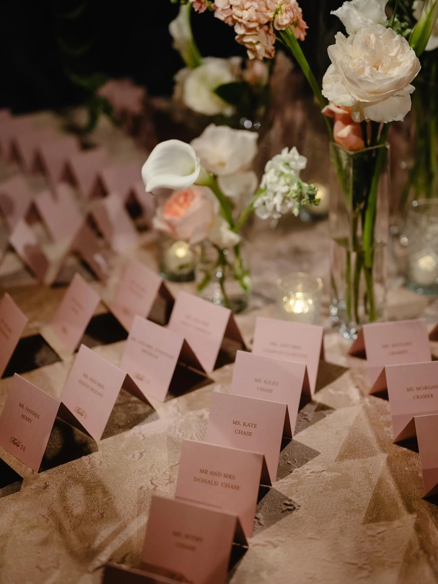 Pretty in pink.

Photo: @savannasturkiephoto 
Stationery: @rsvphingham 
Floral: @jngeventconsulting 
Lighting: @frostboston 
Linen: @peakeventservices 
Venue: @thenewburyboston 
Planning: @erindaviesconsultancy