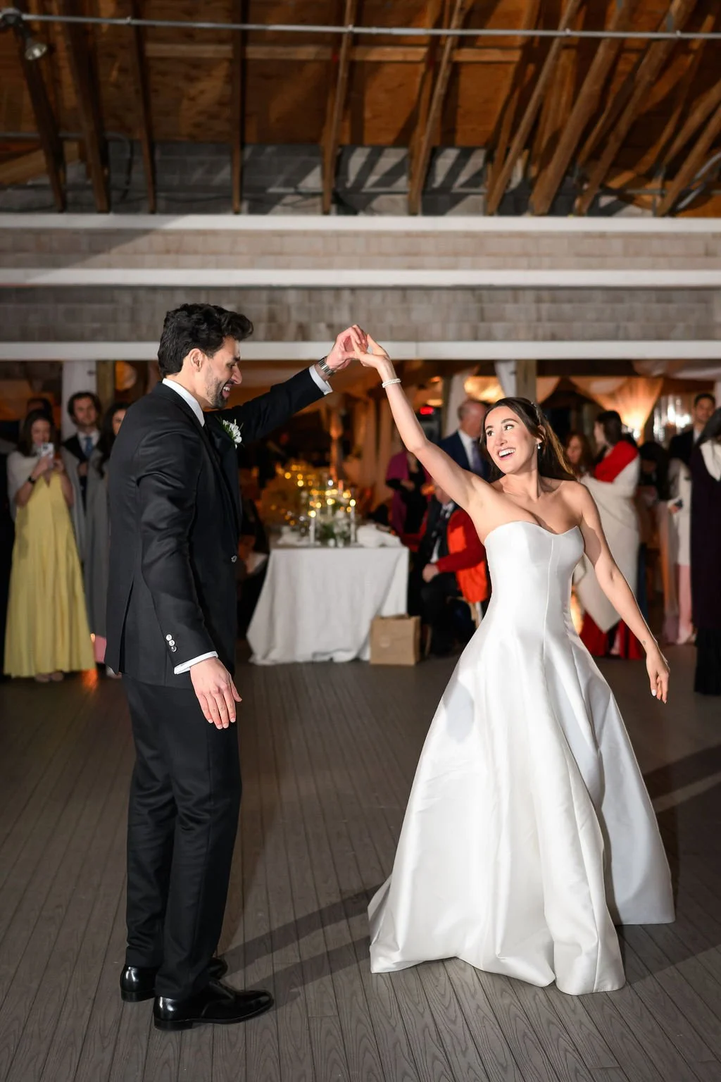 Cathleen_Stone_Island__Wedding_ErinDaviesConsultancy_Dancing.jpg