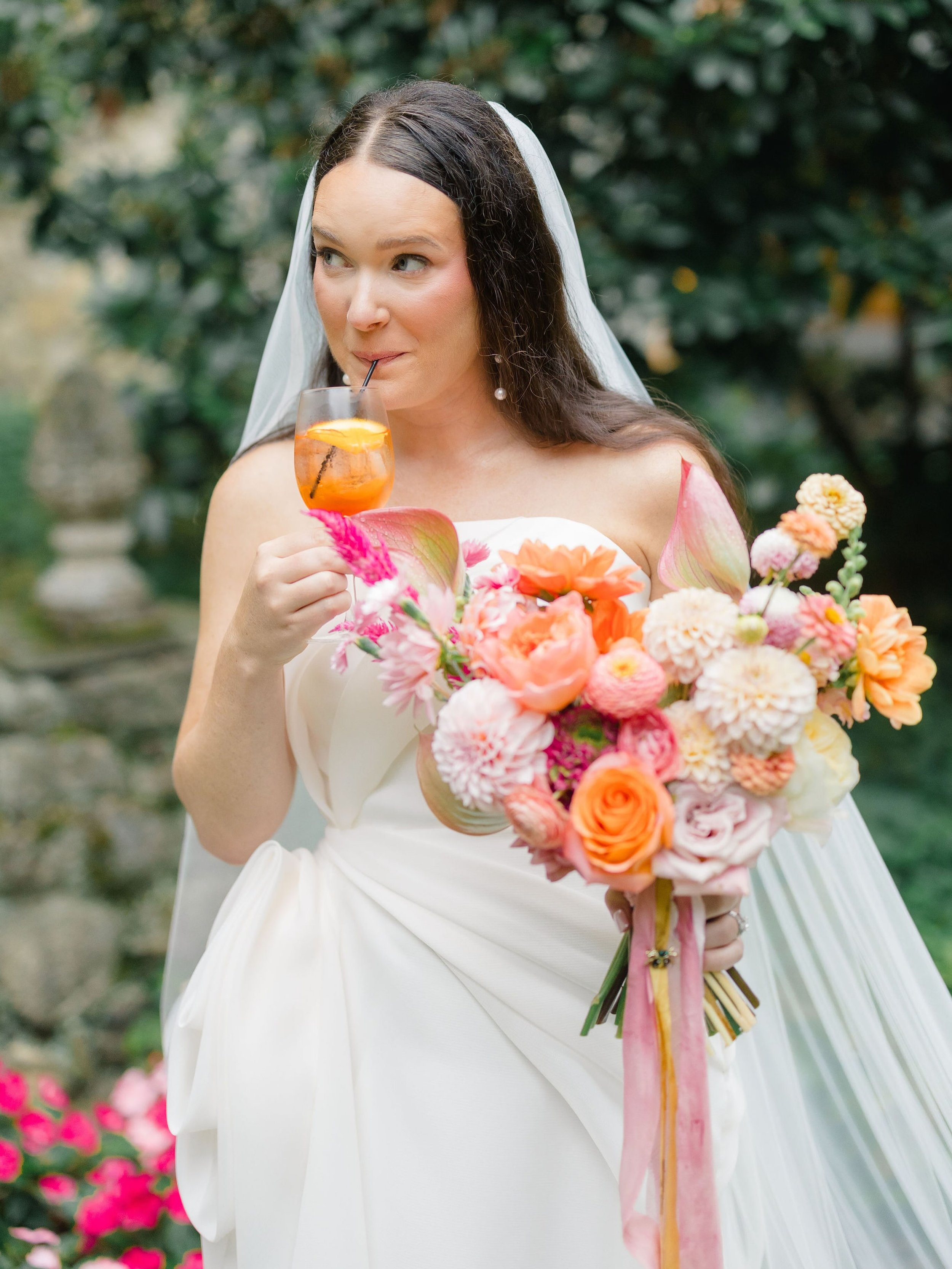 Holding onto August for EVERY. LAST. SECOND.  Aperol Spritz weather forever, please.

@photosbyannalee 
@luxhair_byshari 
@gabriellacorricelli 
@fleurevent