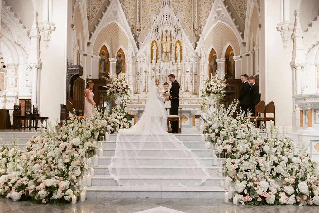 CathedraloftheHolyCrossBostonWedding4.jpg