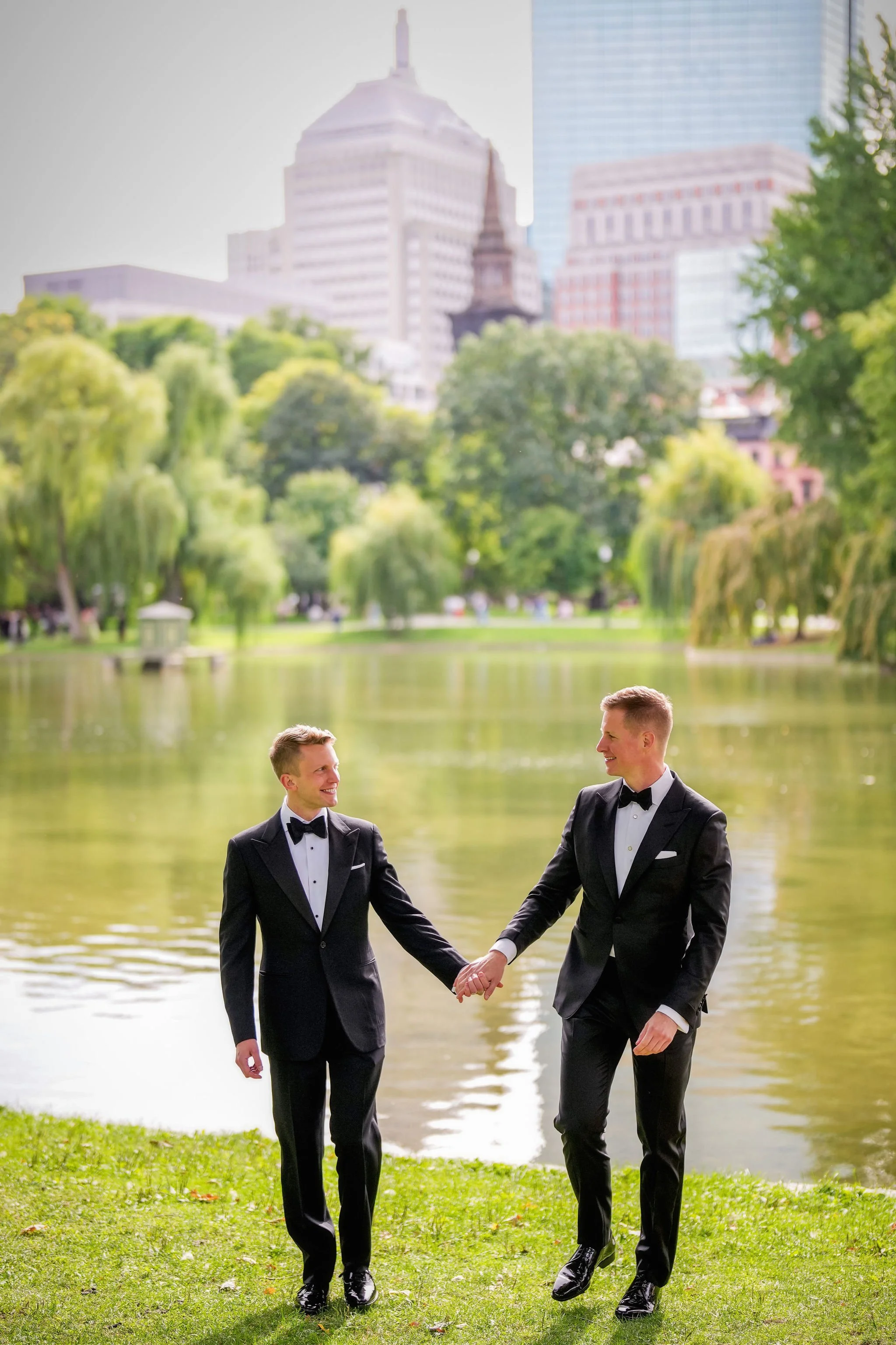 BostonPublicGarden4_GayWedding_ErinDaviesConsultancy.JPG